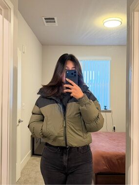 Columbia Olive Green Puffer Jacket with Black Yoke